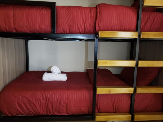 Bedroom 4, JBR Luxury Hostel - Sadaf 1 Tower, Dubai