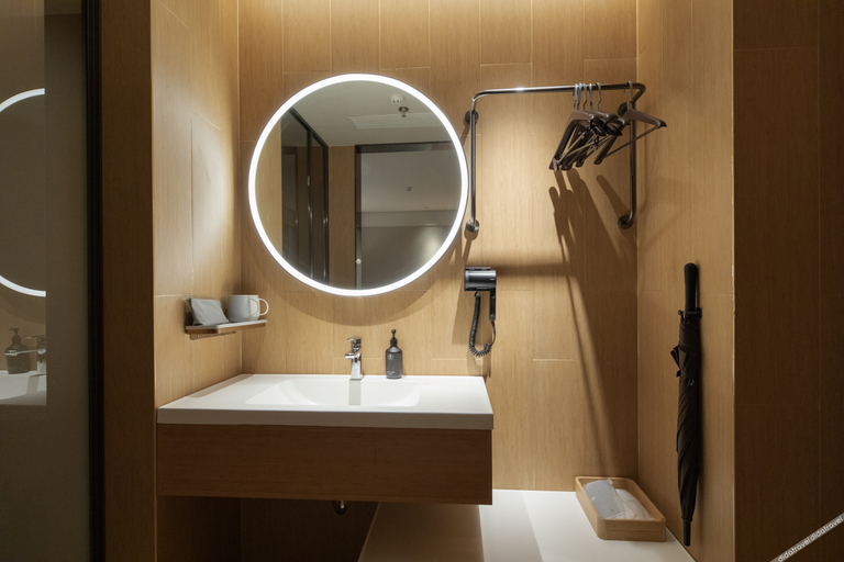 Bathroom 3, JI Hotel (Beijing West Railway Station), Beijing