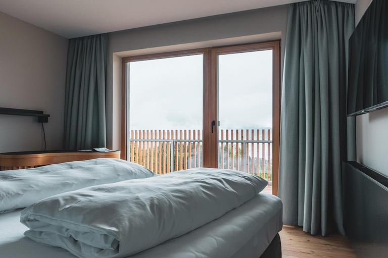 Bedroom 2, Lesehotel, Gmunden
