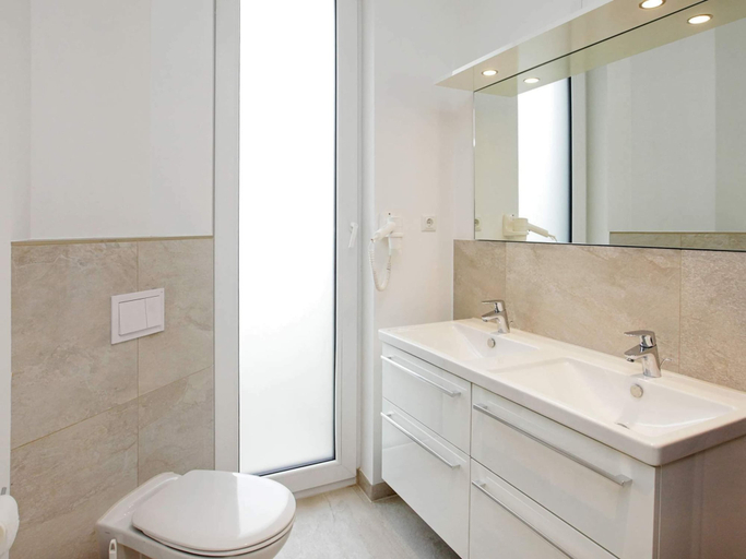 Bathroom 5, Holiday Home in Wendtorf, Plön