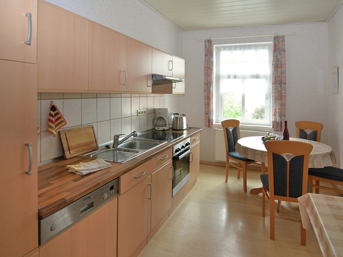 Others 5, Spacious Farmhouse in Friedrichsfeld near Forest, Kassel