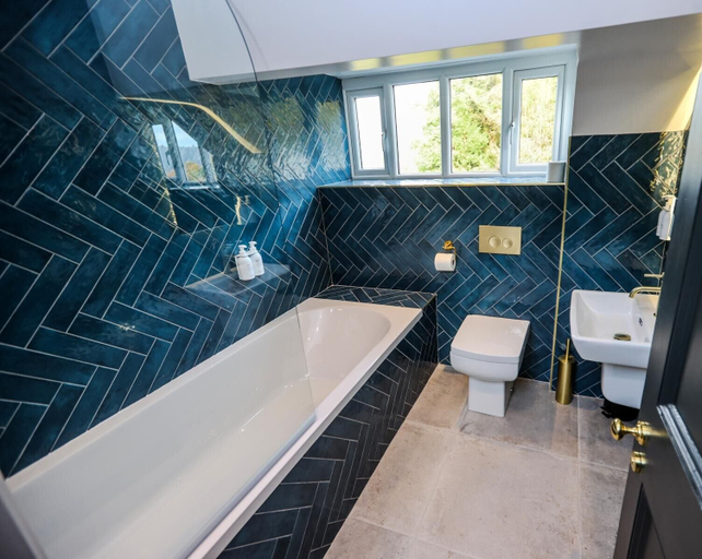 Bathroom 4, Fair Rigg by Cradel Haus, Cumbria