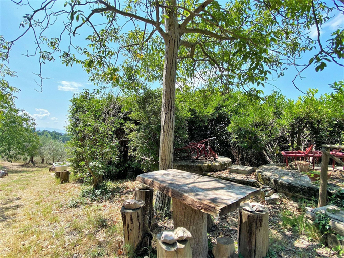 Others 4, Holiday Home in Assisi With Garden Views, Perugia