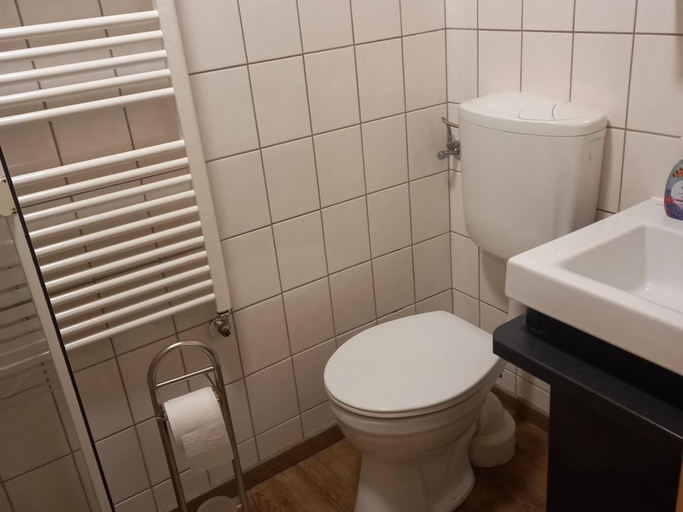 Bathroom 3, Spacious Home, Sauerland, Waldeck-Frankenberg