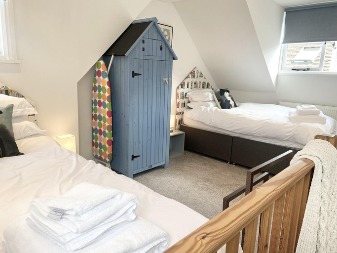 Bedroom 3, LB Newgate, Hampshire