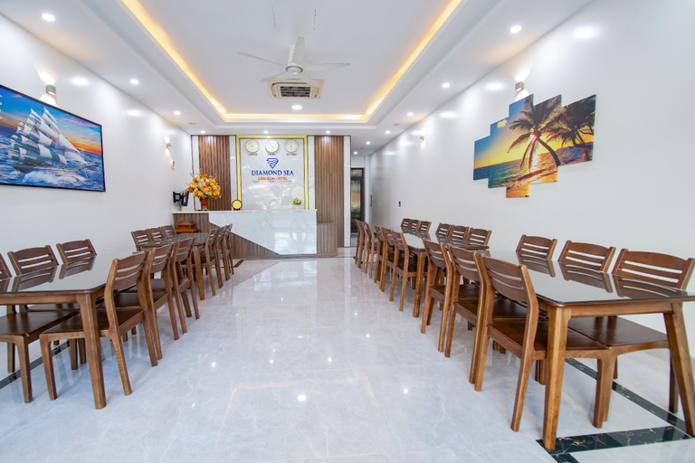 Food & Drinks 2, Diamond Sea SamSon Hotel, Sầm Sơn