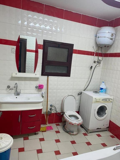 Bathroom, 2020 Inn, Wastiyyeh