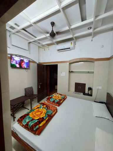 Others 5, Hotel The Central, Kanpur Nagar