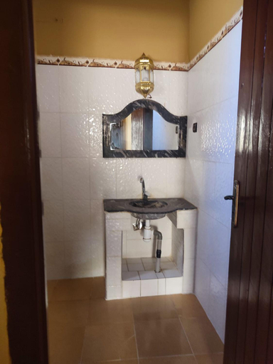 Bathroom, Sahara Sands Hotel, Errachidia
