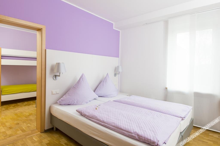 家庭间 2, Das Hotel Am Alten Park, Augsburg