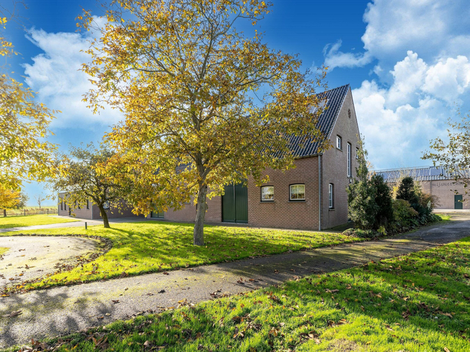 Exterior 5, Holiday Home in Sint Kruis With a Garden, Sluis