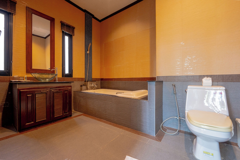 Bathroom 4, Nai Harn Grand Villa, Phuket Island