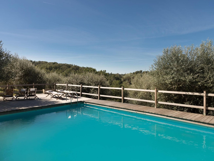 Pool 2, Farmhouse in Tuscany With Pool Near Montecastello, Pisa