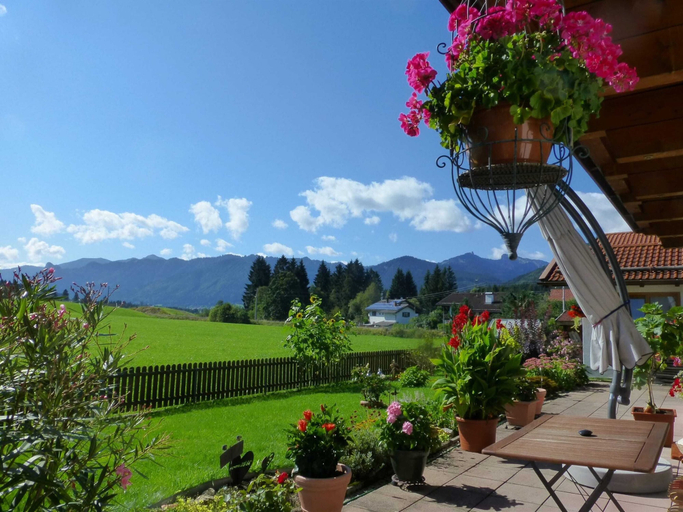 Others 5, Cozy Alpine Flat in Altenau, Garmisch-Partenkirchen