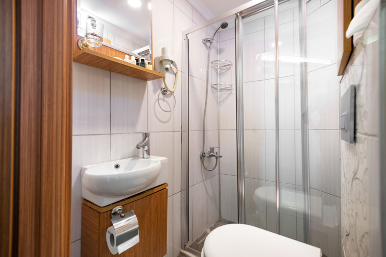 Bathroom 3, Seven Rooms Oldcity Hotel, Fatih