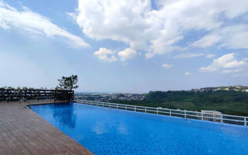 Sport & Beauty 2, Great Choice Studio at Amartha View Apartment By Travelio, Semarang