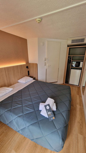 Bedroom 3, Premiere Classe Compiègne - Jaux, Oise