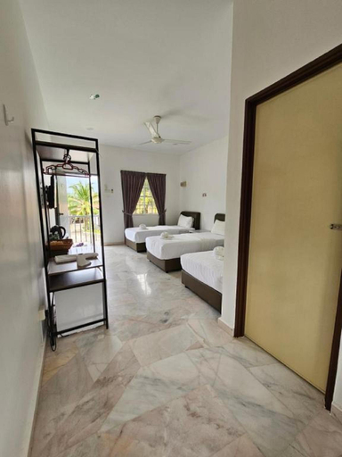 Bathroom 7