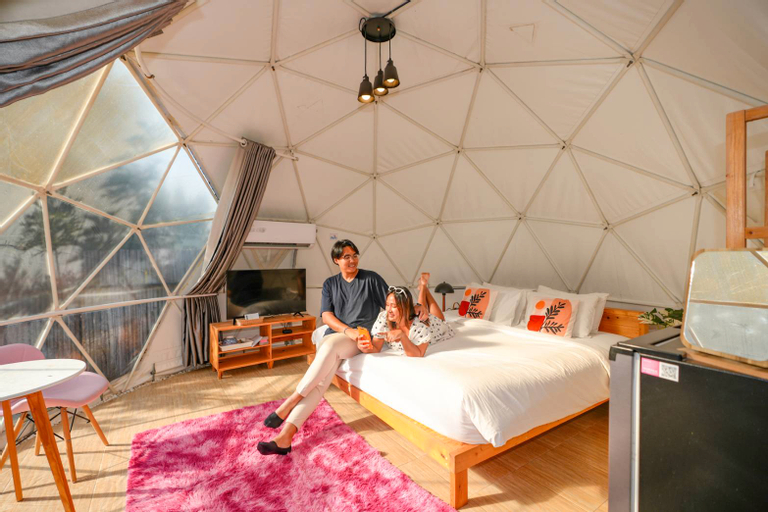 Bedroom 14