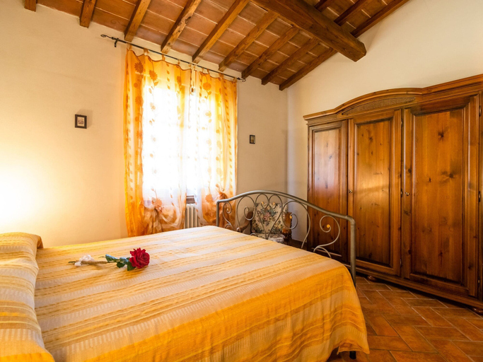 Bedroom 2, Beautiful Farmhouse With Pool, Pistoia
