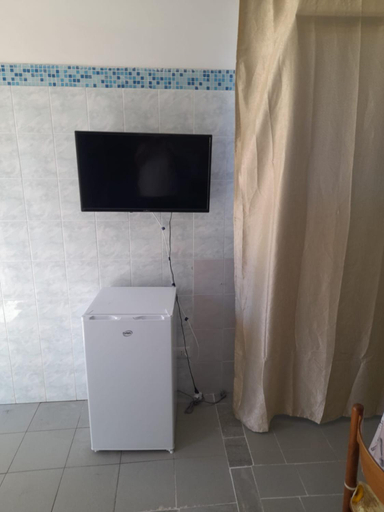 Others 4, appartamento mastromatteo, Foggia