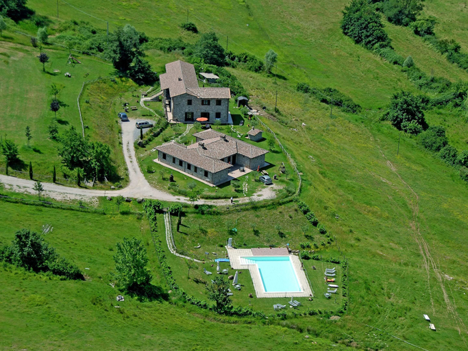 Exterior & Views 2, Farmhouse Passignano Near Lake Trasimeno, Perugia