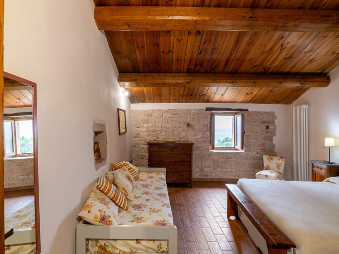 Others 5, Apartment in a Countryhouse With Pool, Pesaro E Urbino