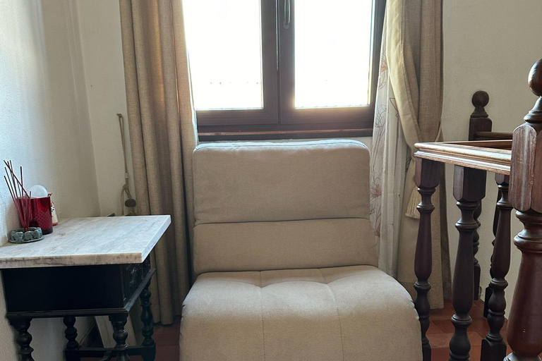 Facilities 2, Casa Amarela, Faro