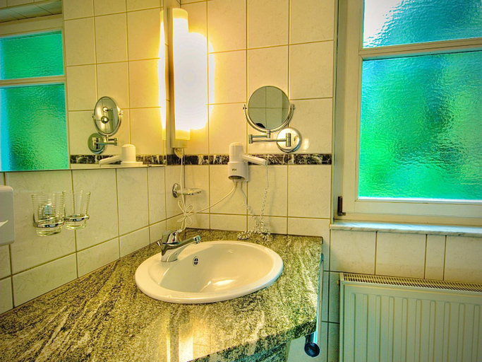 Bedroom 4, Meister BAR HOTEL Vogtland, Vogtlandkreis
