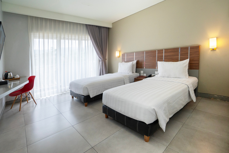 Bess Resort Hotel and Waterpark Lawang - Bedroom