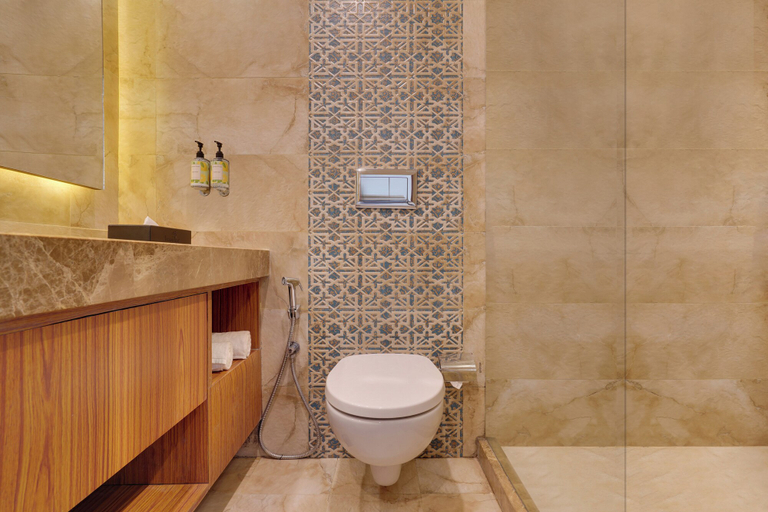Bathroom 4, Lemon Tree Resort, Mussoorie, Dehradun