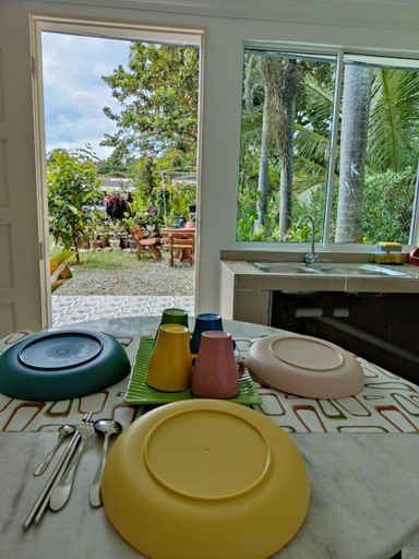 Others 5, Sunrise Bedrooms and Transit, Ranau