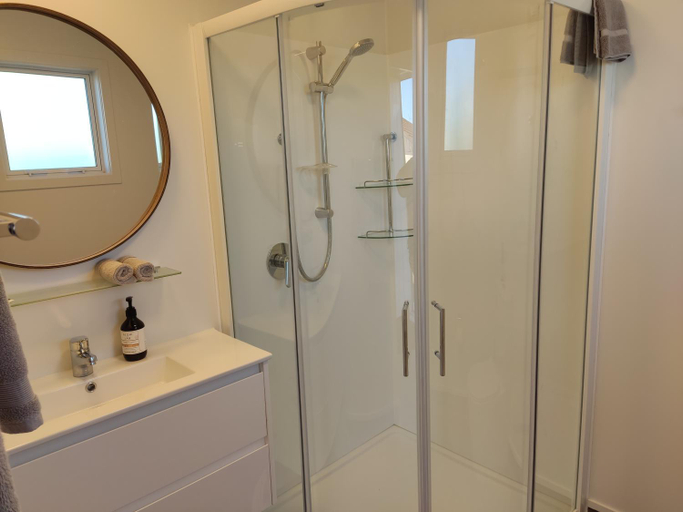 Bathroom, Studios On Carroll - ex Ferry Hotel, Wairoa