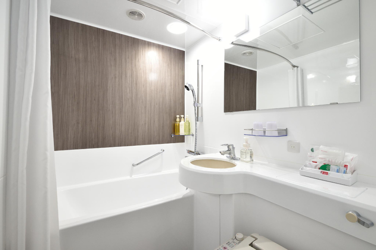 Bathroom 5