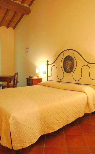 Bedroom, Apartment in Perugia With Pool & Terrace, Perugia