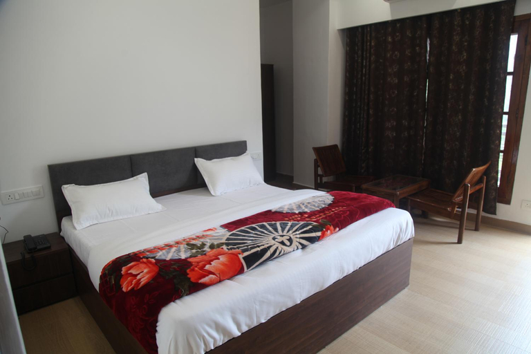 Others 5, Hotel Woods Villa, Chamba