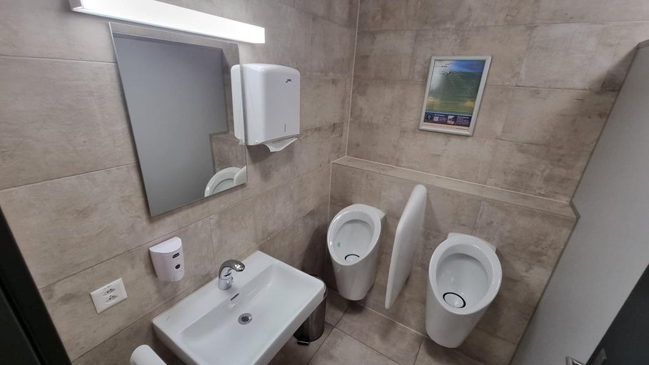Bathroom 2