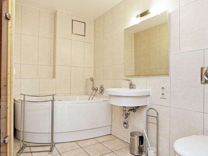Bathroom, Holiday Home in Grossenbrode, Ostholstein