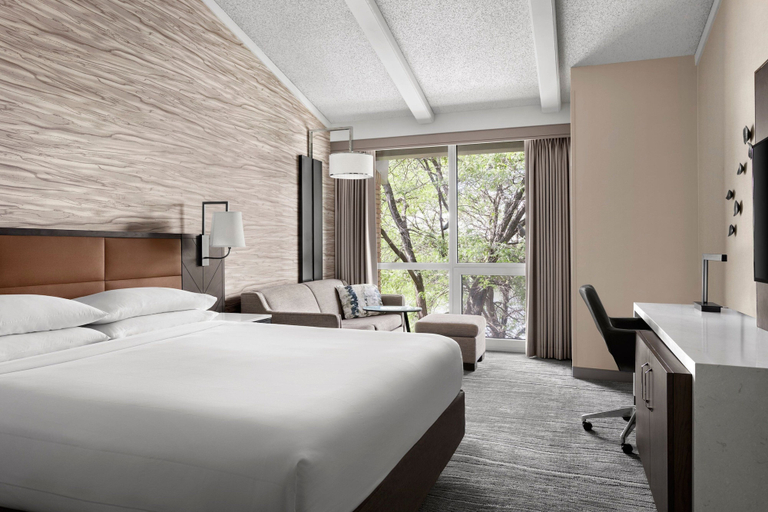 Bedroom 12