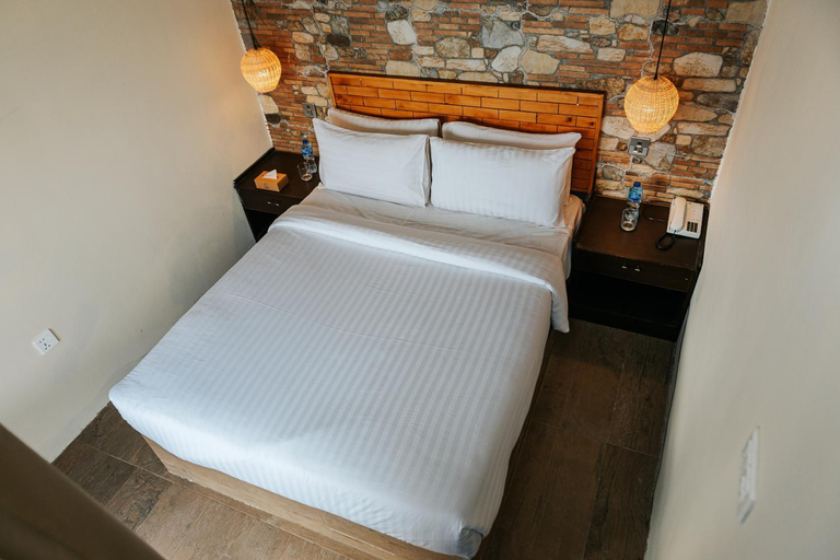 Bedroom 2, Roomy Vantage Adventure Resort, Duikar, Northern Areas