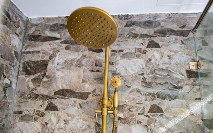 Bathroom 5, Bai Dinh Garden Resort & Spa, Gia Viễn