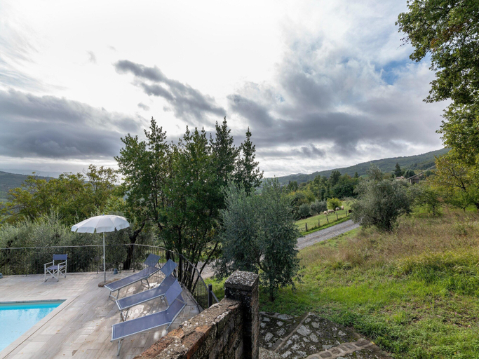 View from property 4, Belvilla by OYO La Torre, Arezzo