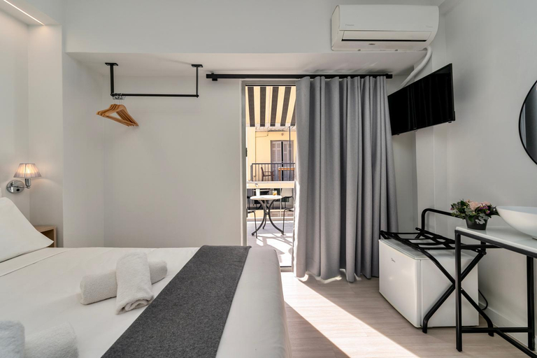 Bedroom 3, Hotel Adonis, Attica