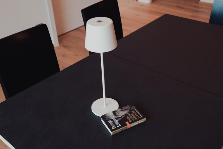 Others 4, Lesehotel, Gmunden