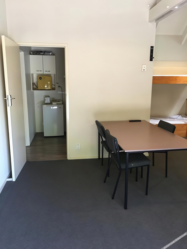 Others 4, Avondale Motor Park, Waitakere