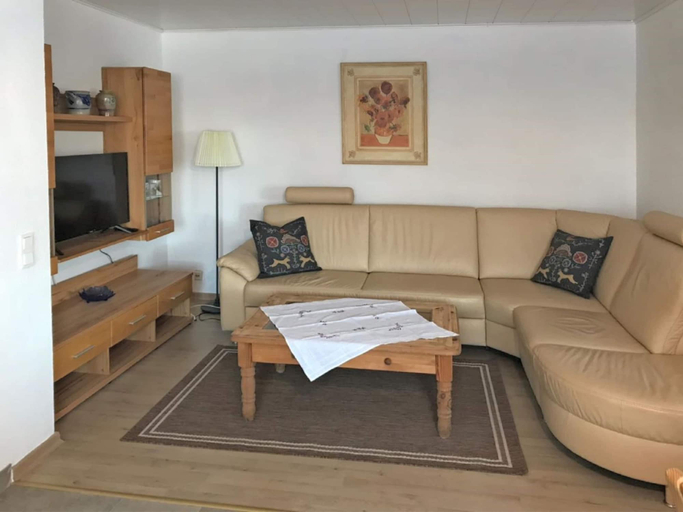 Others 4, Apartment in Ellar with garden, Limburg-Weilburg