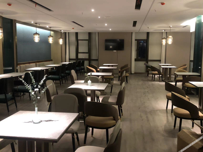 Food & Drinks 4, Wingate by Wyndham Ezhou Airport, Ezhou