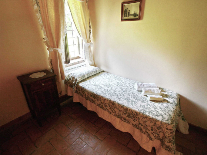 Bedroom 2, Cottage in Todi With Pool and Sauna, Perugia