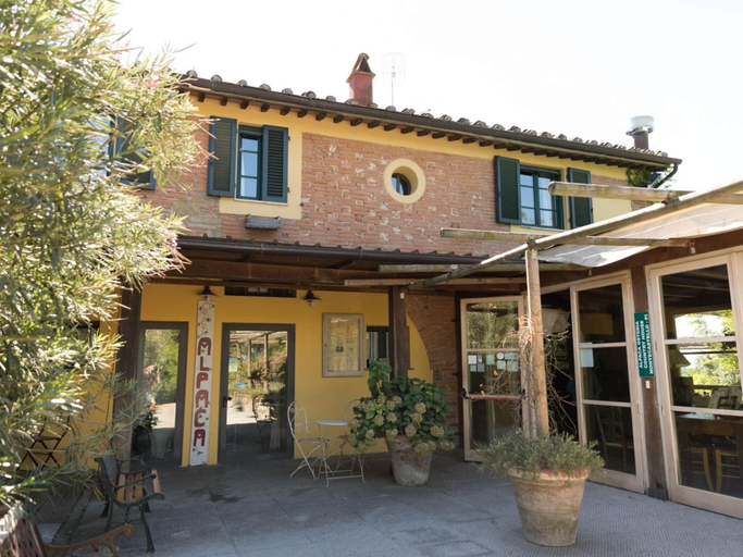 Exterior 3, Farmhouse in Tuscany With Pool Near Montecastello, Pisa