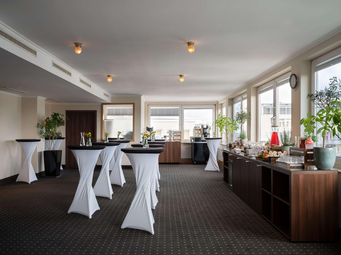 Food & Drinks 2, Flemings Hotel Frankfurt Main-Riverside, Frankfurt am Main